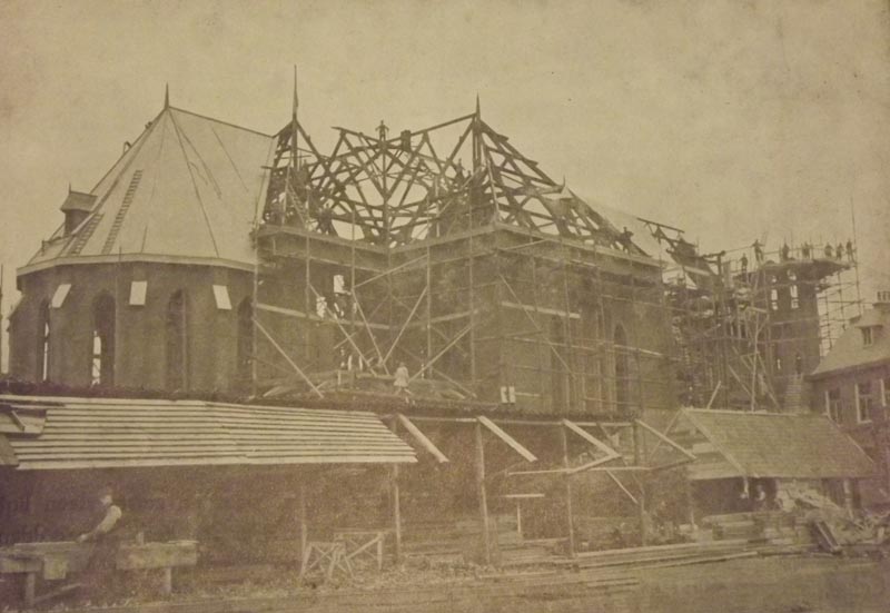 Bouw Antoniuskerk